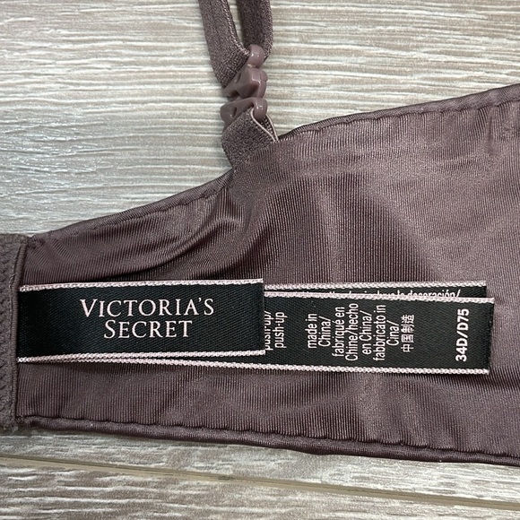Victoria’s Secret Very Sexy Push-up Bra Smooth Underwire 34D - Picture 8 of 15